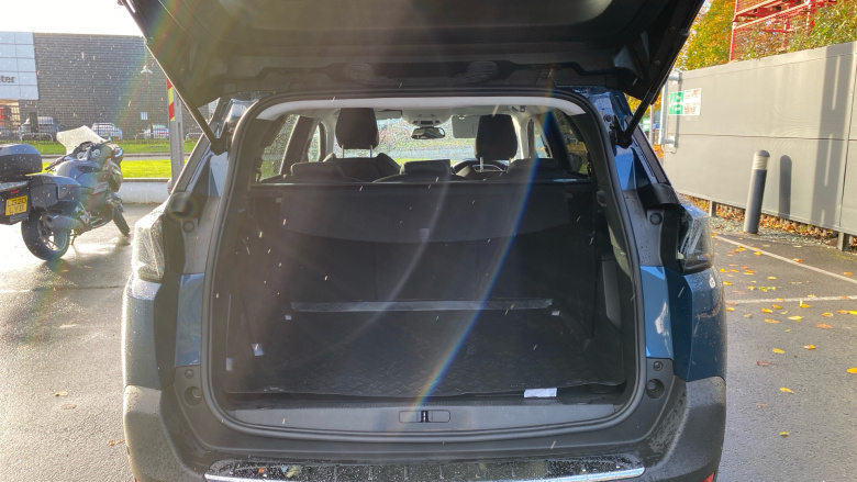 Peugeot 5008 1.2 PureTech Allure Premium 5dr EAT8 Petrol Estate